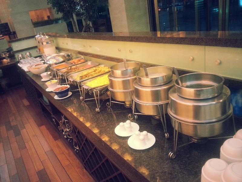 โรงแรมไนแอการา โรงแรม 3*
